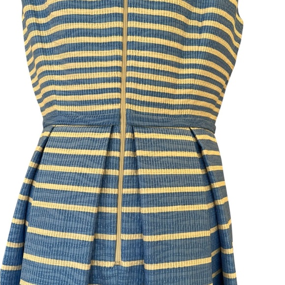 Just…Taylor Fit and Flare Sleeveless Blue and Cream Above The Knee Size 12P - Picture 6 of 14